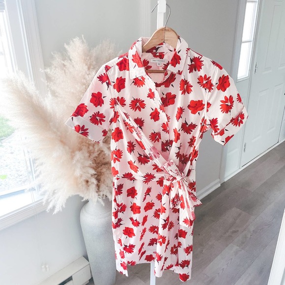 [SOLD] Floral Wrap Shirt Dress Womens XS White Red - Picture 5 of 13
